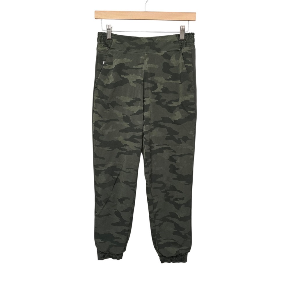 Athleta Brooklyn Textured Lined‎ Jogger Camo Green Petite 2P Camouflage Pants